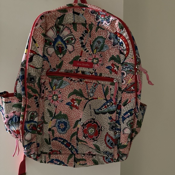 Backpack - Picture 2 of 4